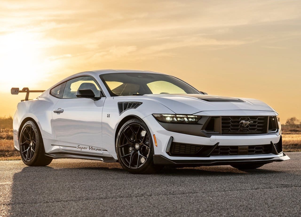 FORD MUSTANG DARK HORSE SUPER VENOM BY HENNESSEY, foto 2