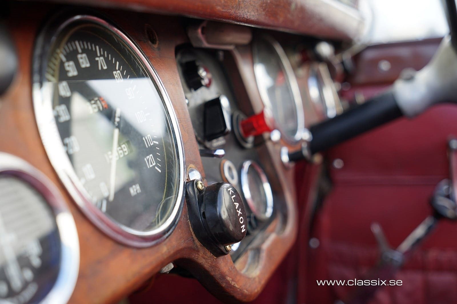 1932 - INVICTA 3 LITRE SALMONS & SONS CABRIOLET, foto 8