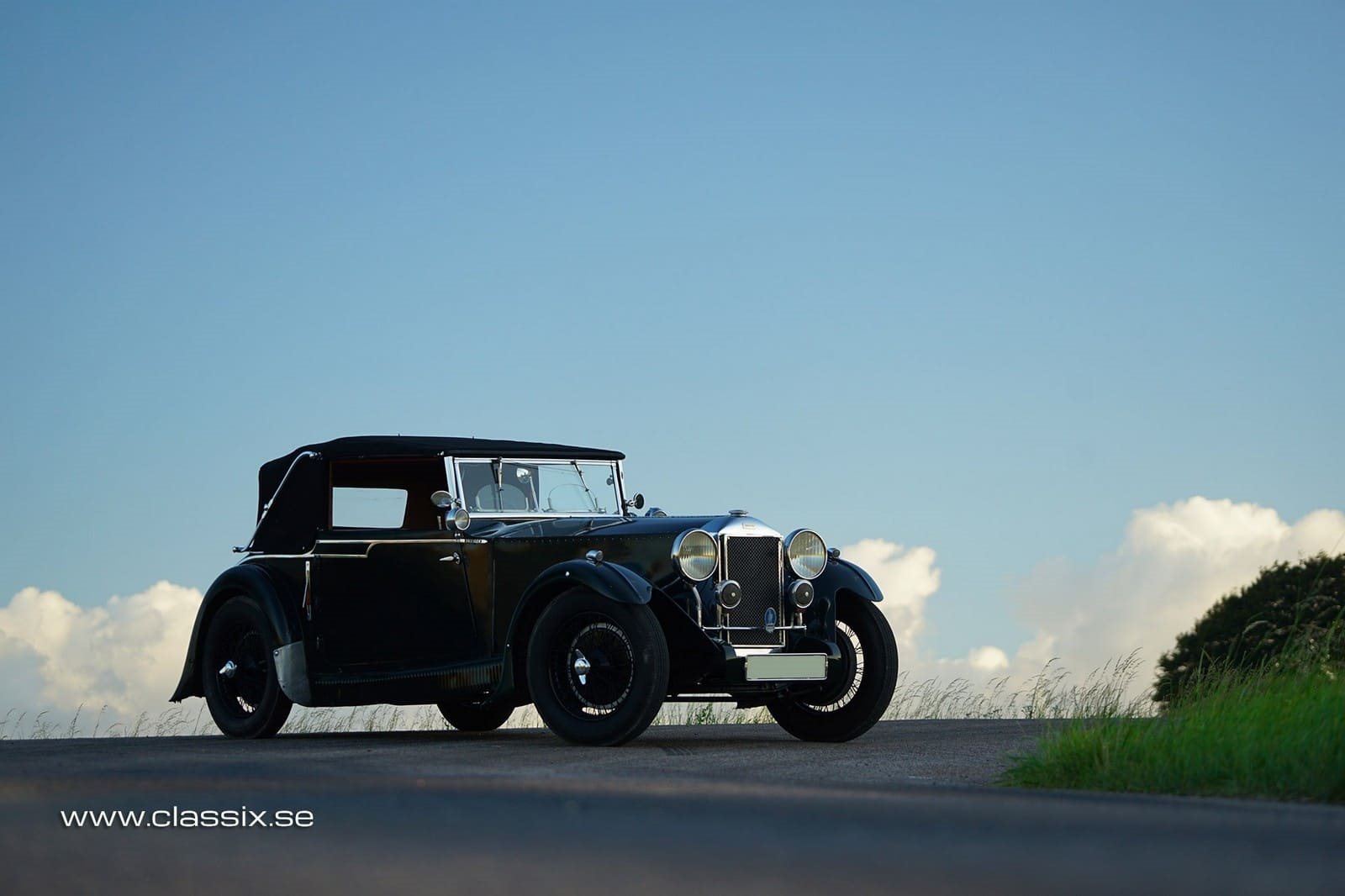 1932 - INVICTA 3 LITRE SALMONS & SONS CABRIOLET, foto 13