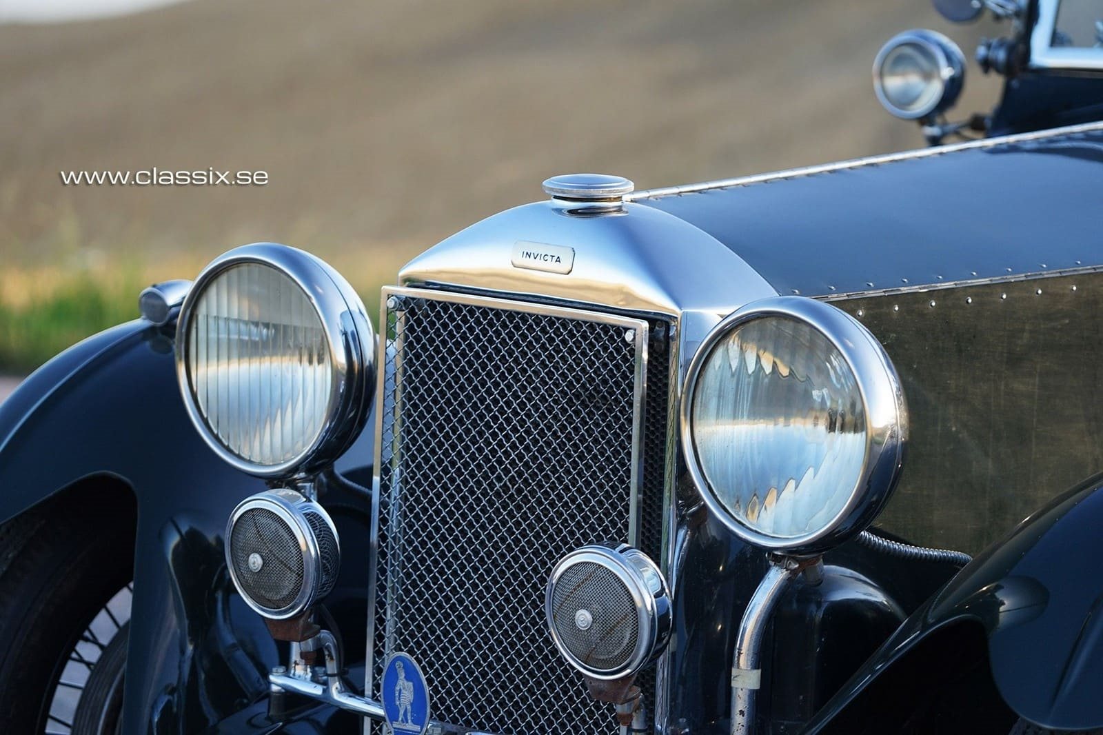 1932 - INVICTA 3 LITRE SALMONS & SONS CABRIOLET, foto 15