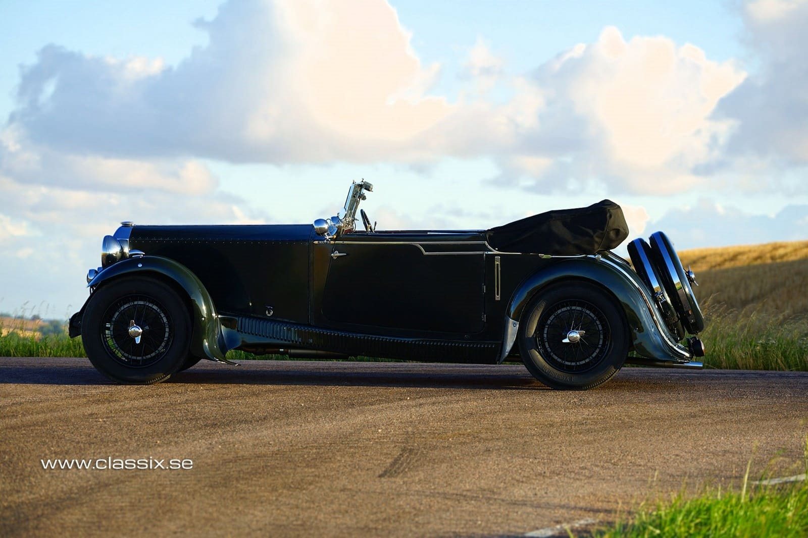 1932 - INVICTA 3 LITRE SALMONS & SONS CABRIOLET, foto 20