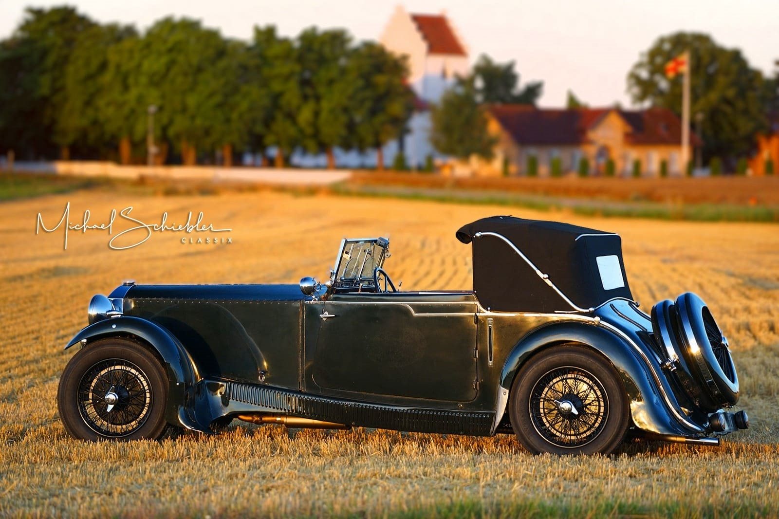 1932 - INVICTA 3 LITRE SALMONS & SONS CABRIOLET, foto 21