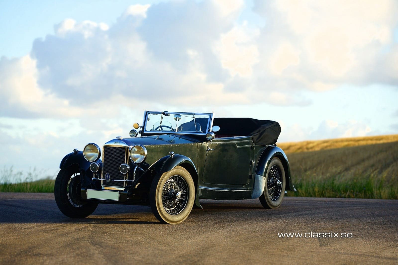 1932 - INVICTA 3 LITRE SALMONS & SONS CABRIOLET, foto 24