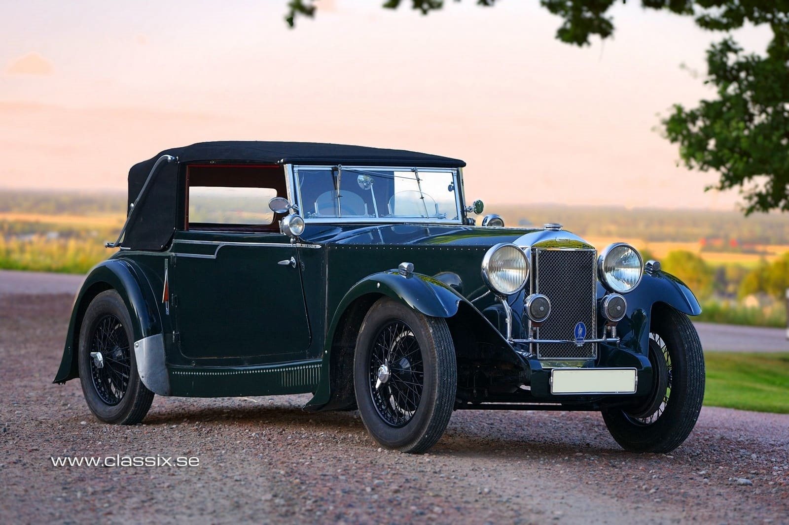 1932 - INVICTA 3 LITRE SALMONS & SONS CABRIOLET, foto 33