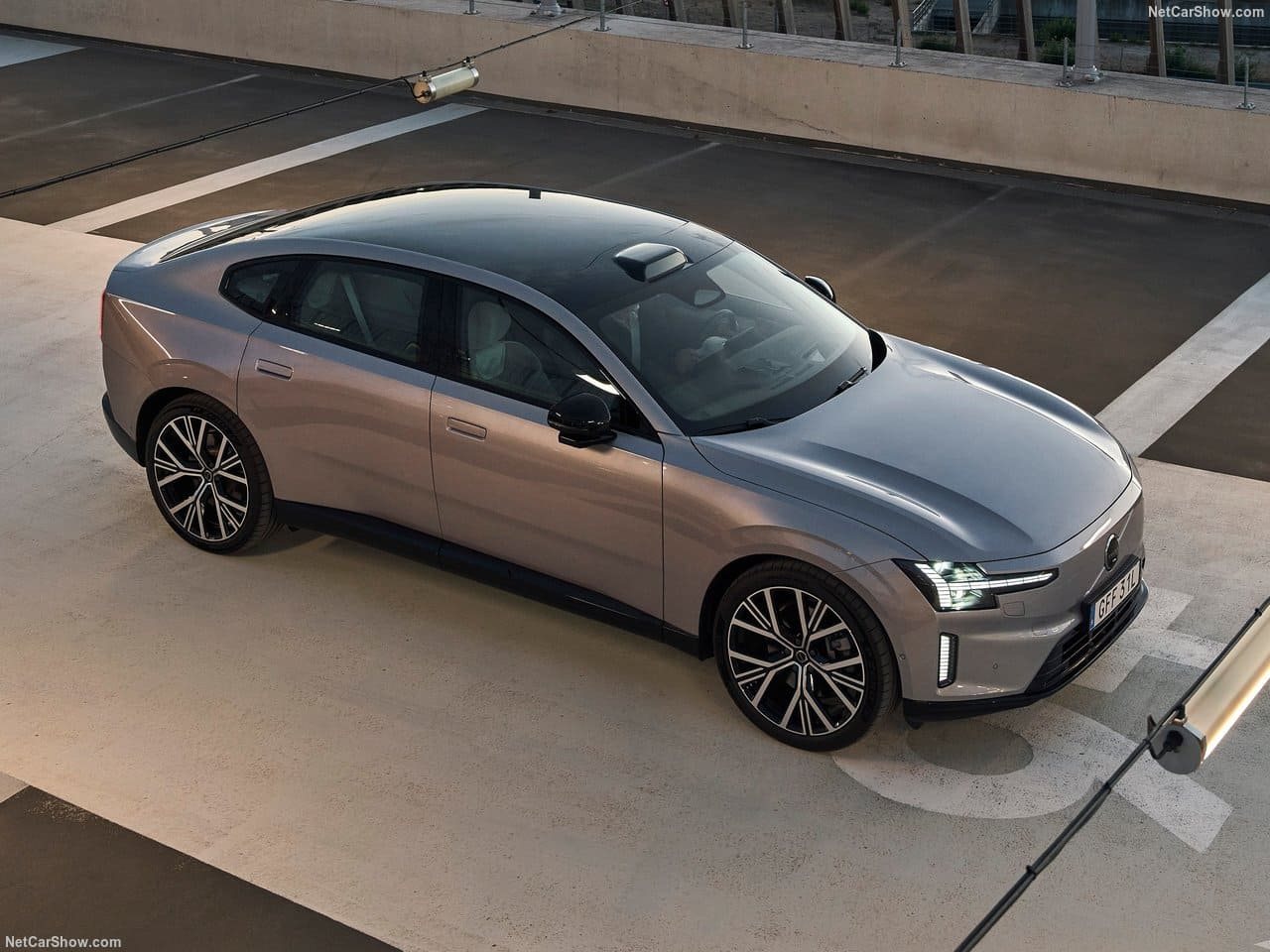 2026 - VOLVO ES90, foto 1