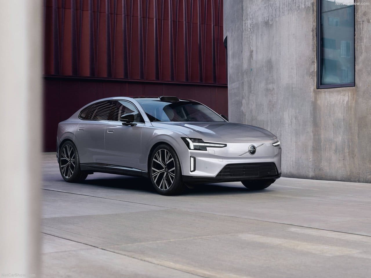 2026 - VOLVO ES90, foto 3