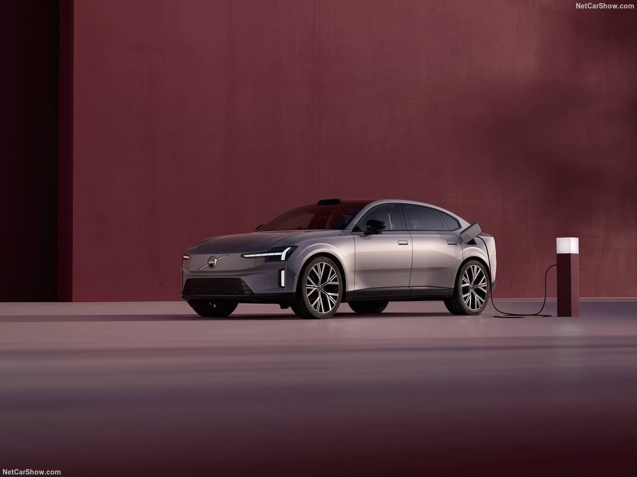 2026 - VOLVO ES90, foto 11