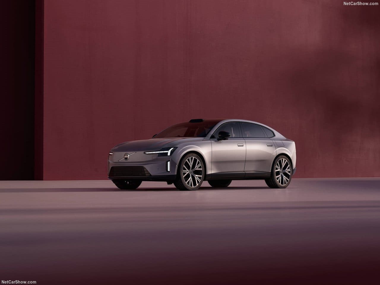 2026 - VOLVO ES90, foto 12