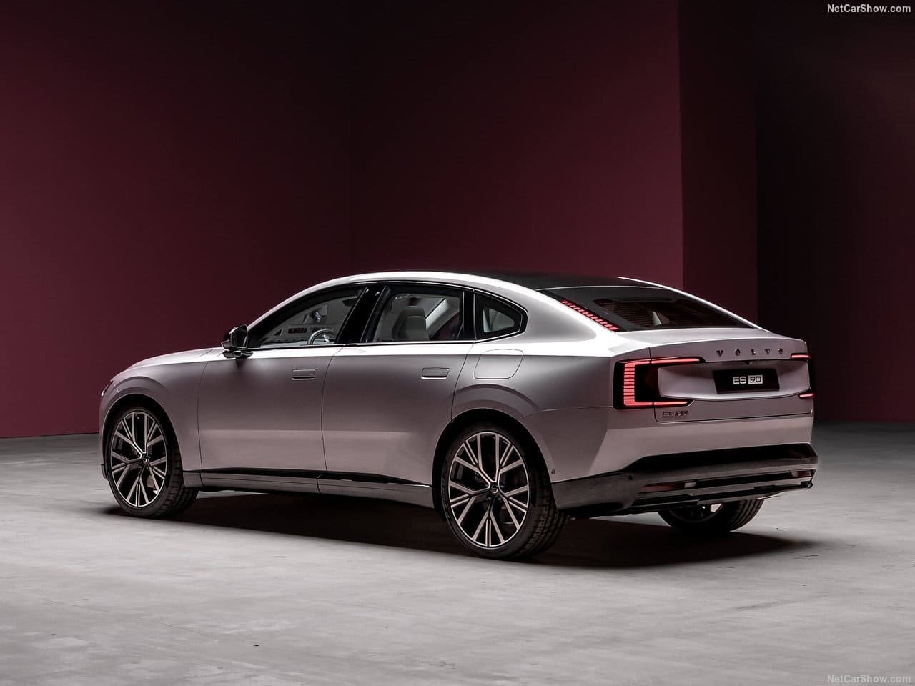 2026 - VOLVO ES90, foto 49