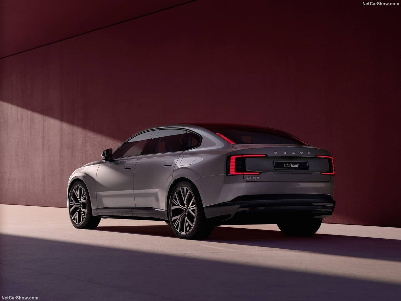 2026 - VOLVO ES90, foto 51
