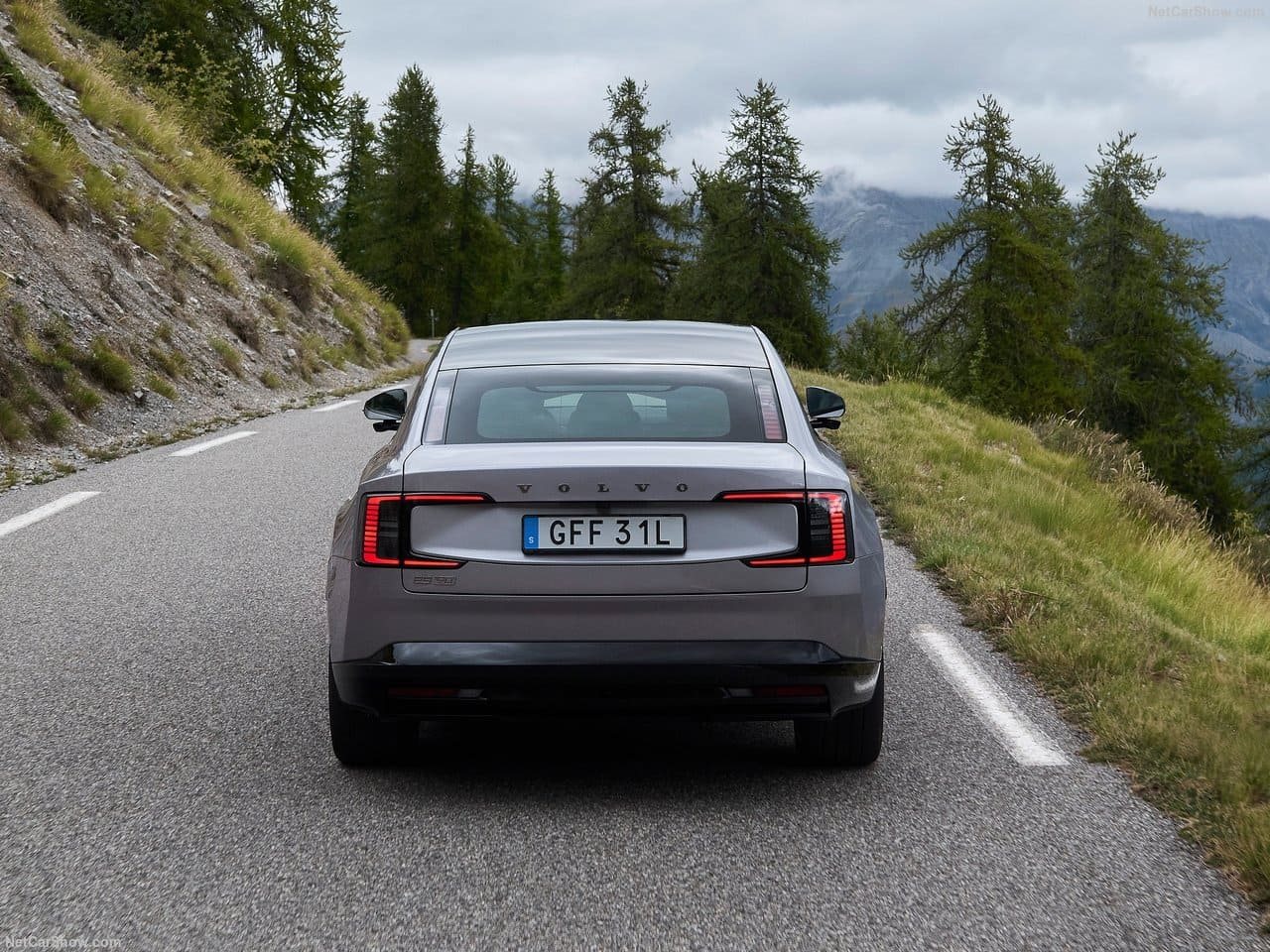2026 - VOLVO ES90, foto 84