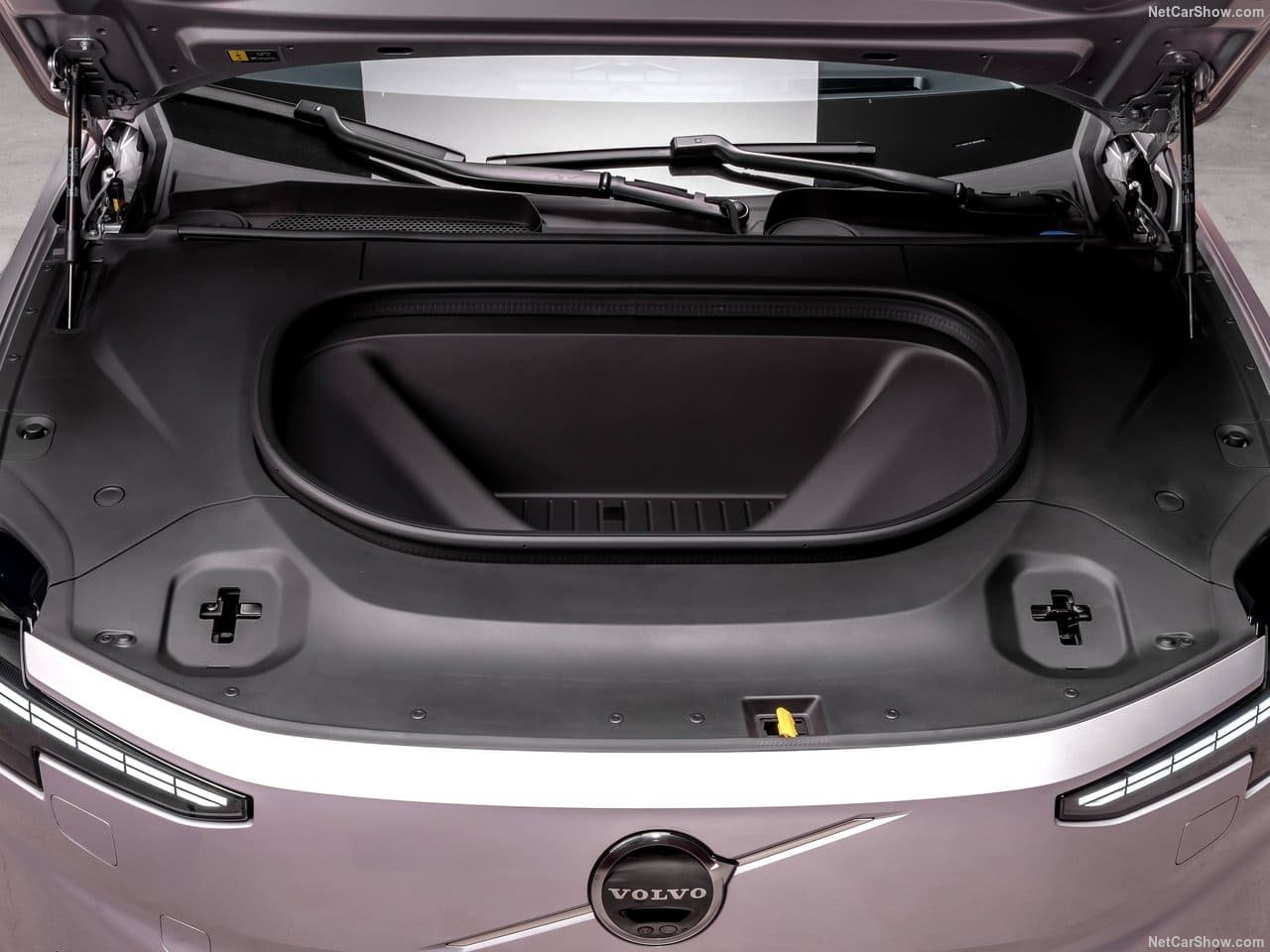 2026 - VOLVO ES90, foto 122