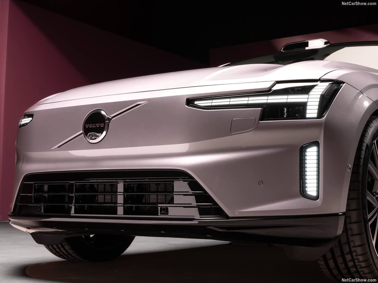 2026 - VOLVO ES90, foto 125