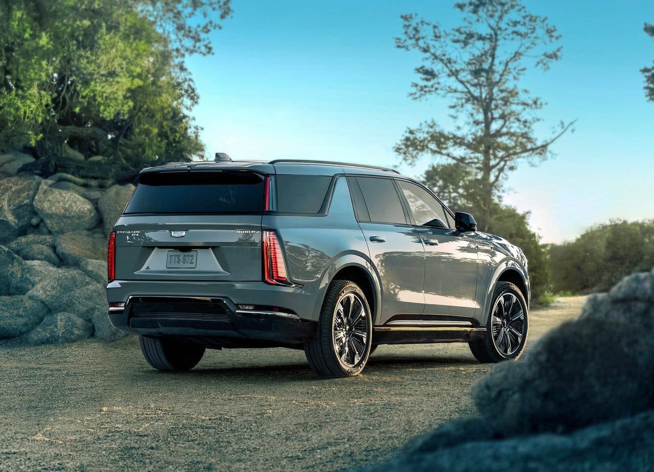 CADILLAC ESCALADE IQL, foto 3
