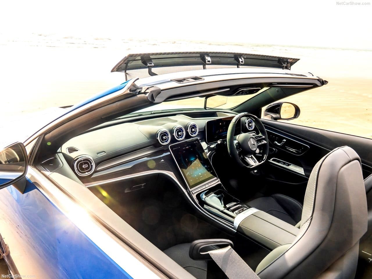 2025 - MERCEDES-AMG CLE 53 CABRIOLET UK VERSION, foto 28