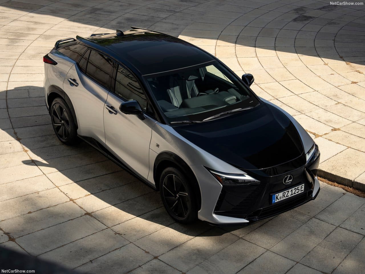 LEXUS RZ, foto 6