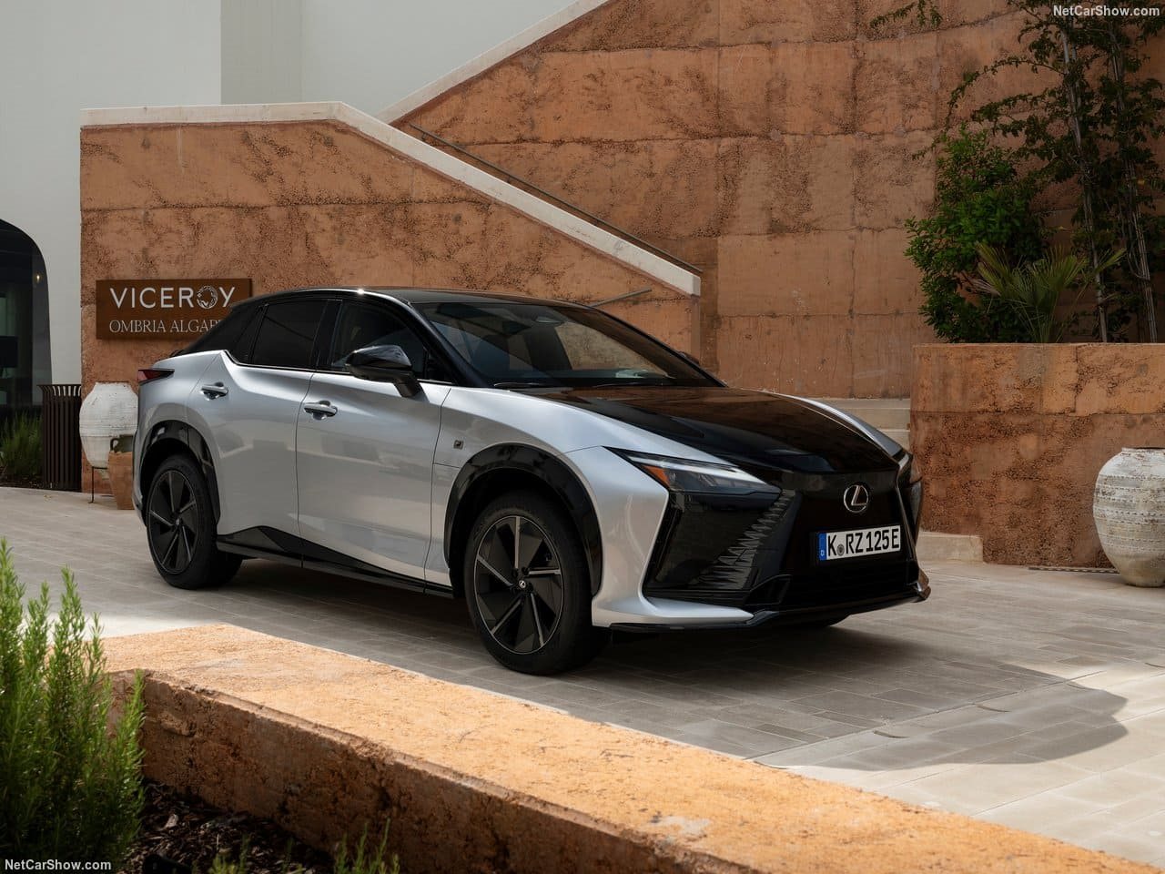 LEXUS RZ, foto 9