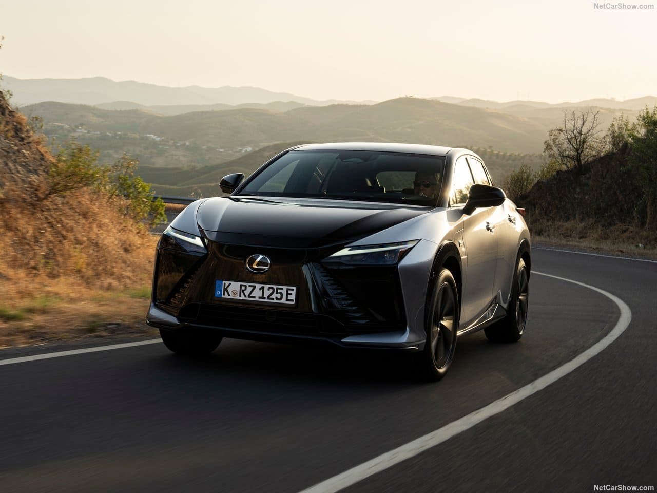 LEXUS RZ, foto 10