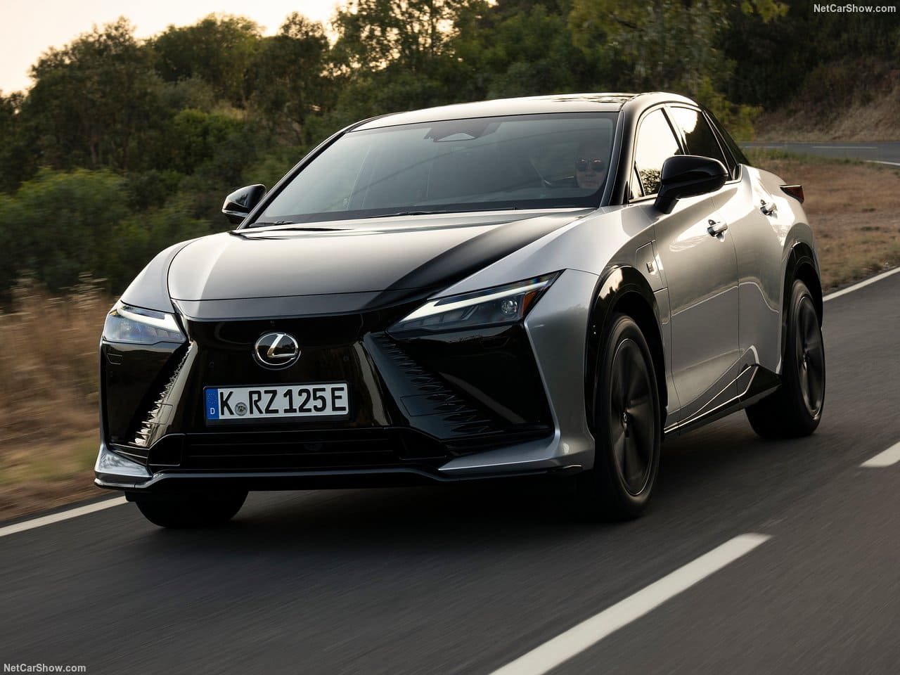 LEXUS RZ, foto 13