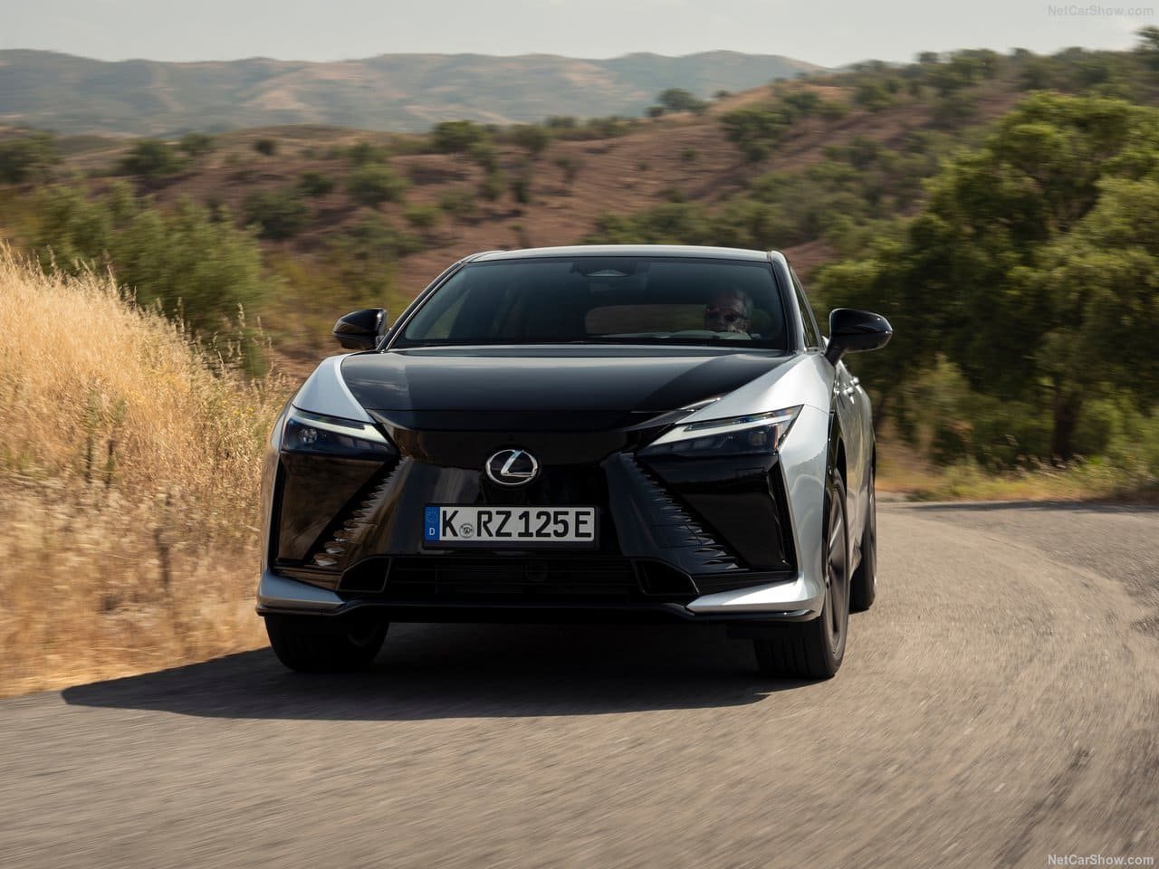LEXUS RZ, foto 18