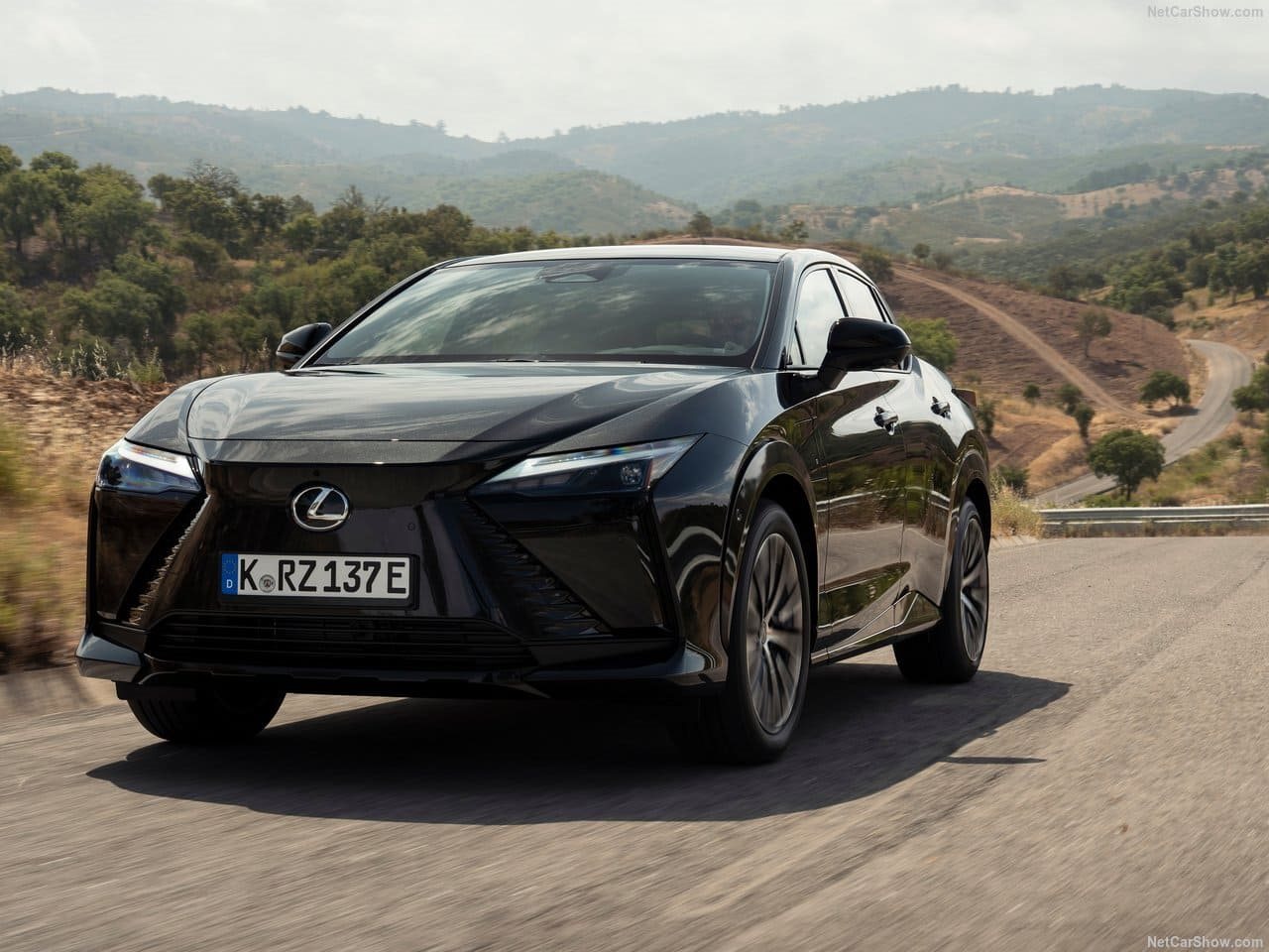 LEXUS RZ, foto 24