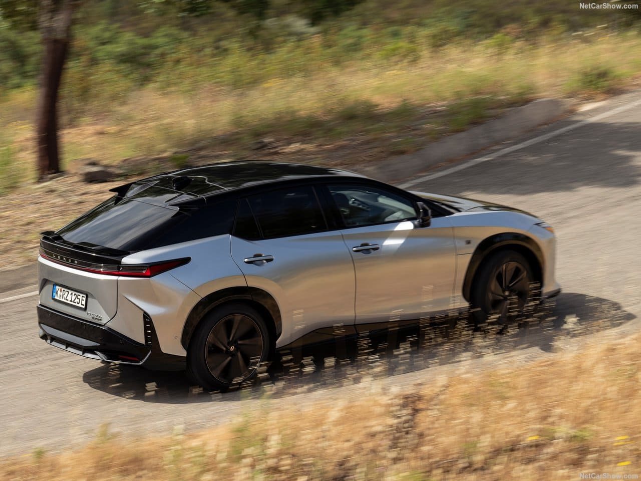LEXUS RZ, foto 56
