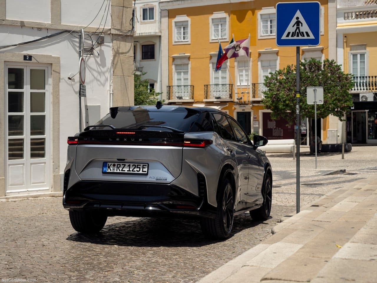 LEXUS RZ, foto 58