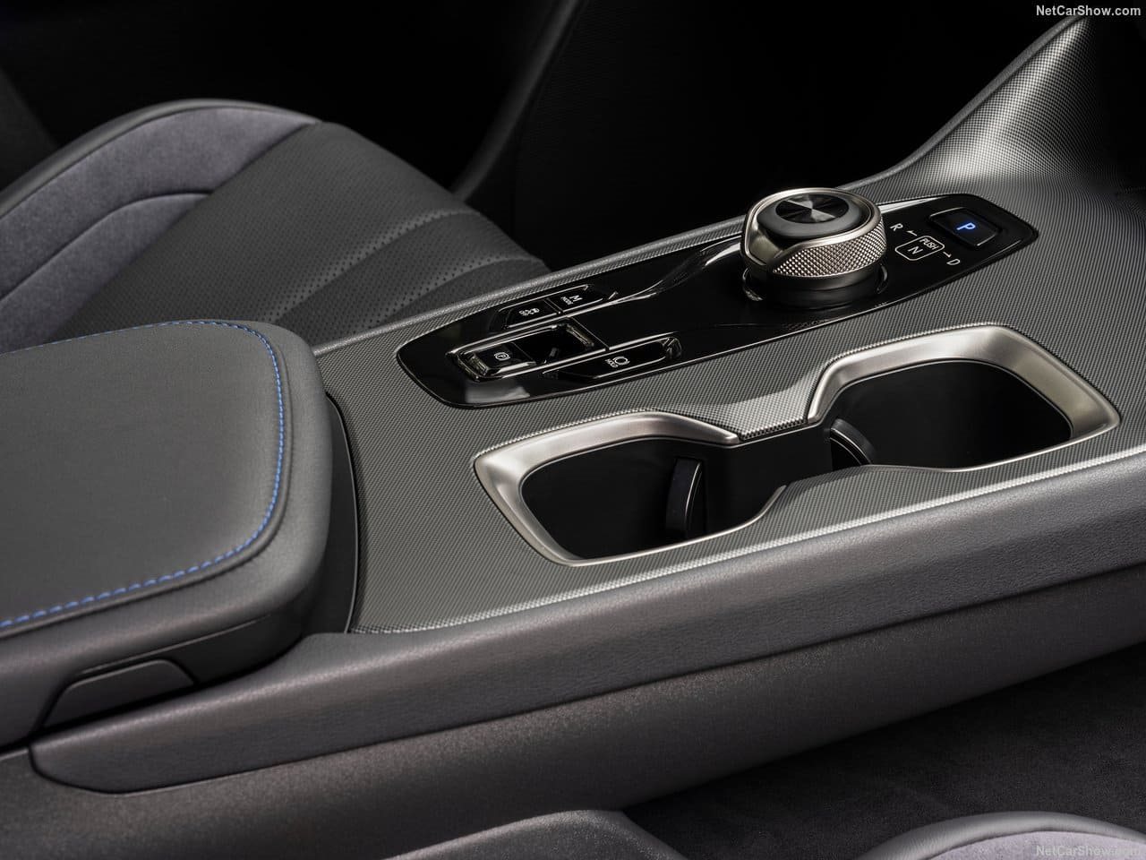 LEXUS RZ, foto 89