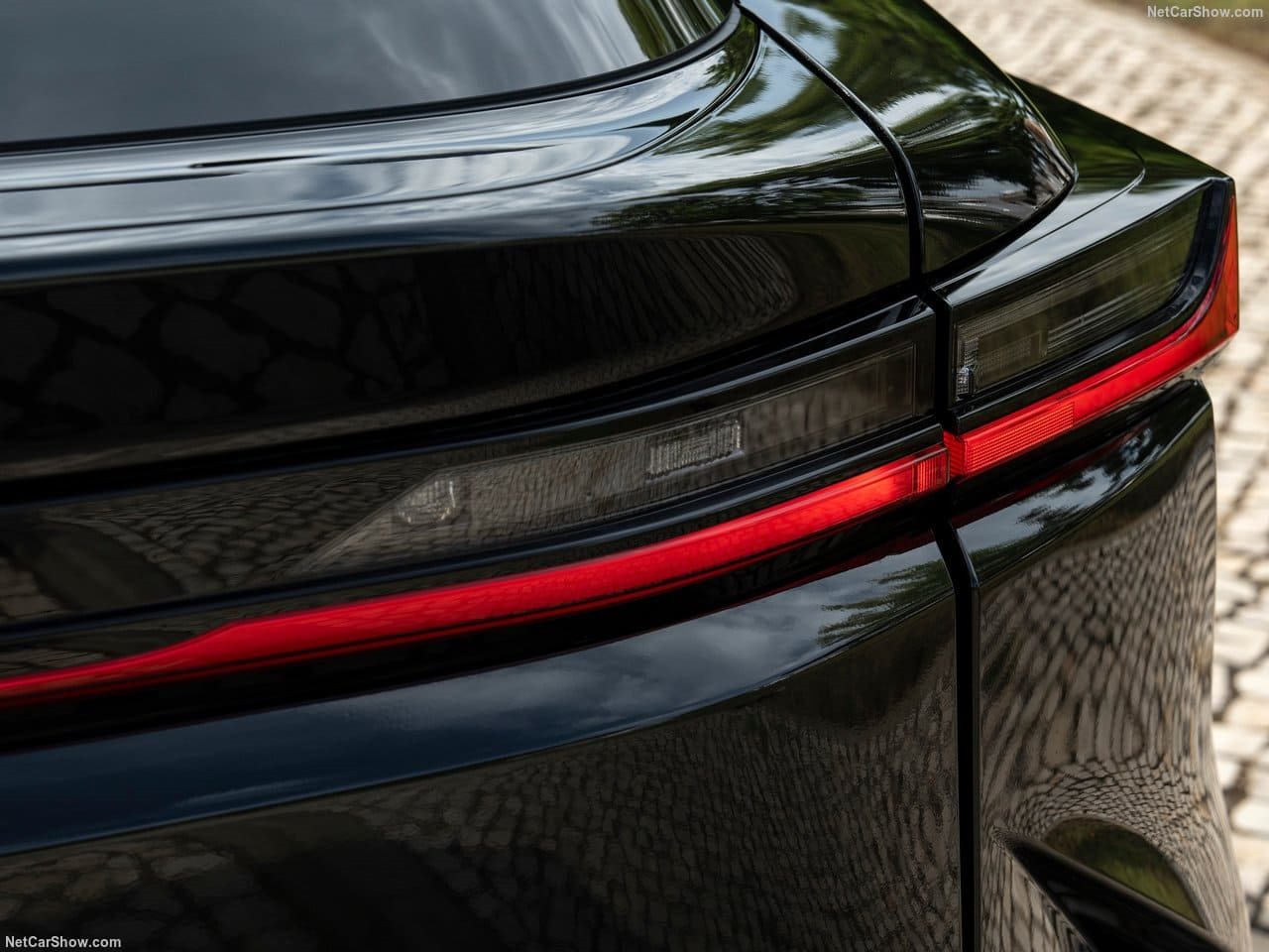 LEXUS RZ, foto 106