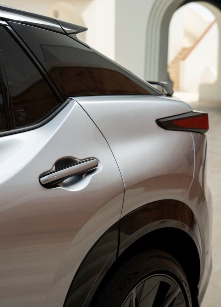 LEXUS RZ, foto 128