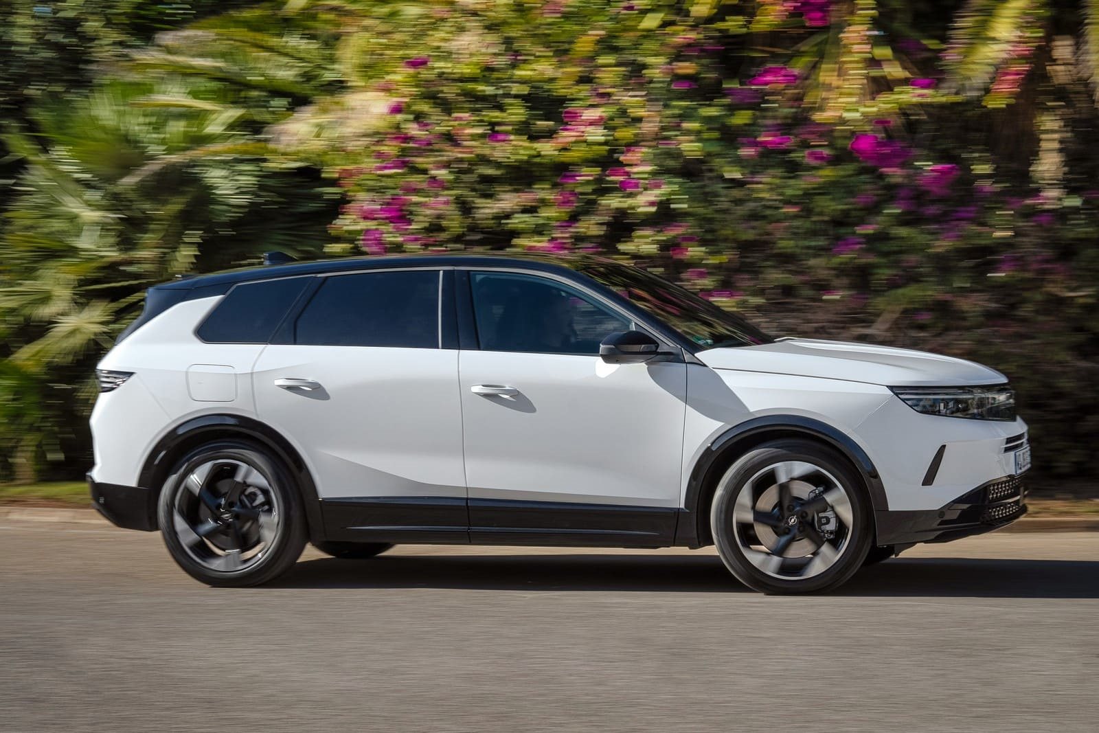 2025 - OPEL GRANDLAND PHEV WHITE, foto 18