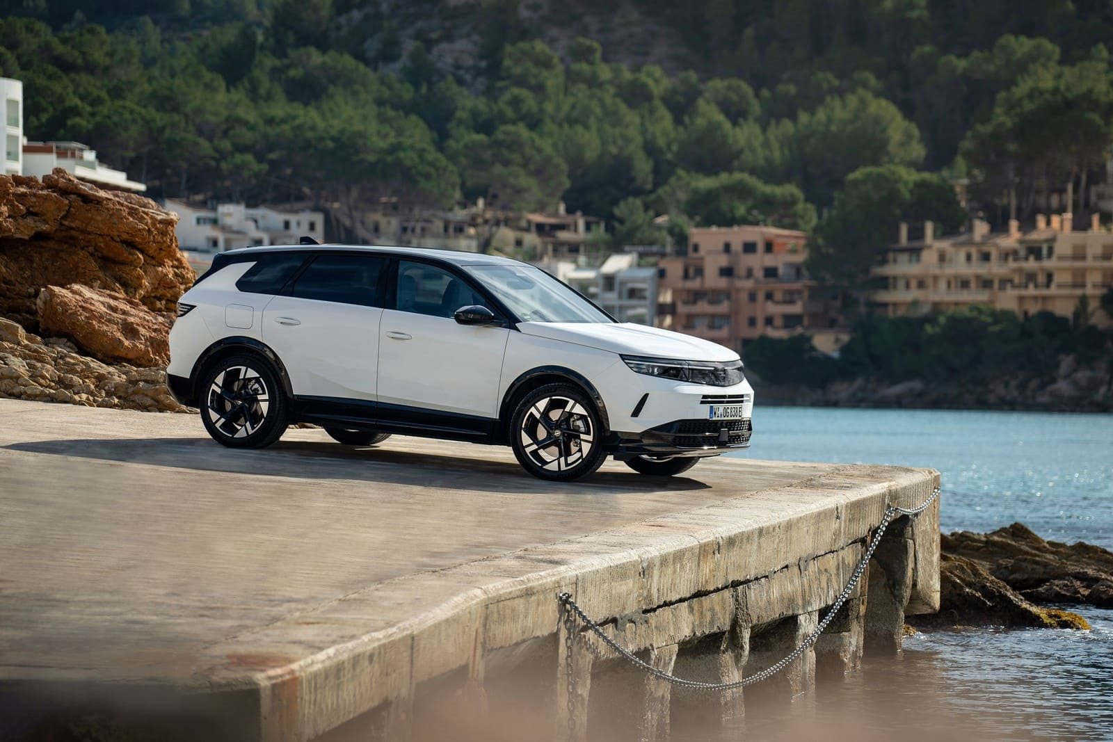 2025 - OPEL GRANDLAND PHEV WHITE, foto 25