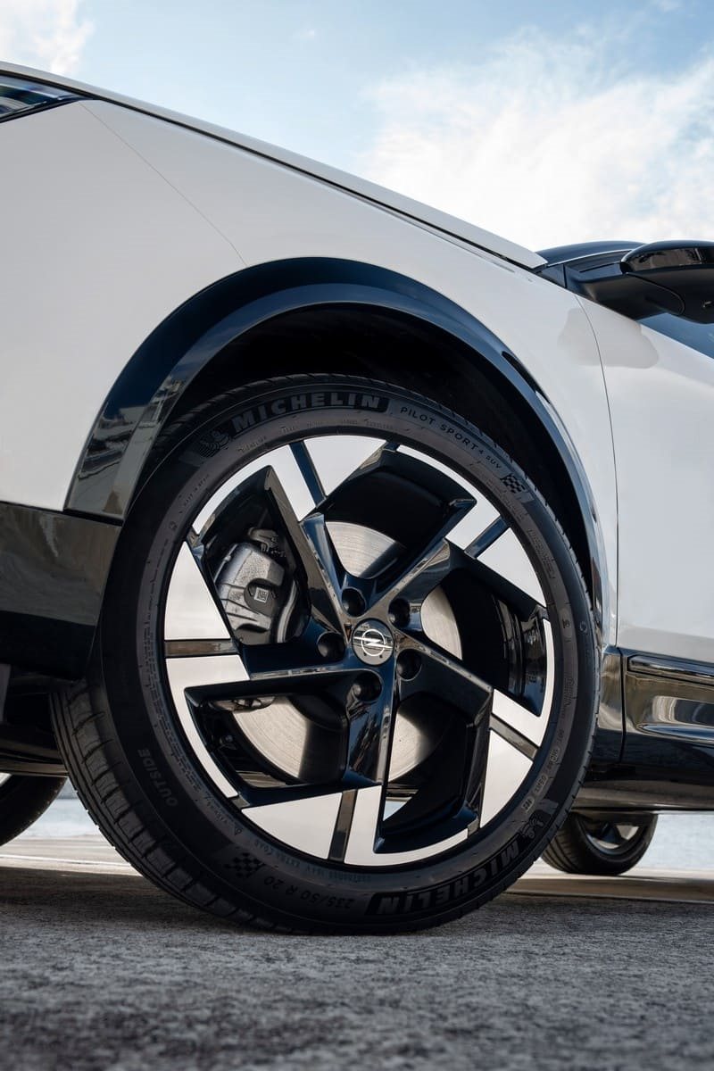 2025 - OPEL GRANDLAND PHEV WHITE, foto 26
