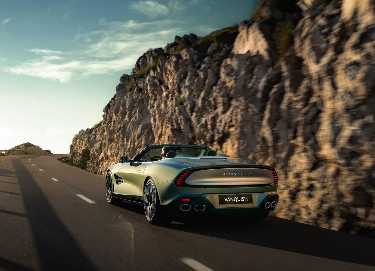 2026 - ASTON MARTIN VANQUISH VOLANTE, foto 6