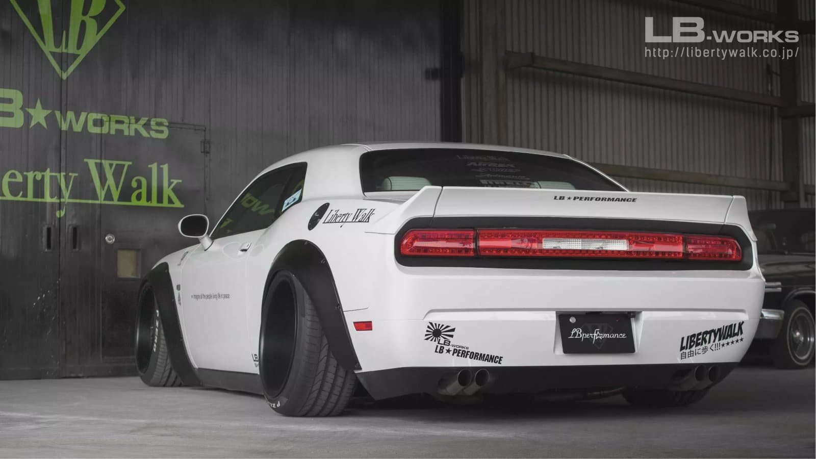 DODGE CHALLENGER BY LIBERTY WALK, foto 21