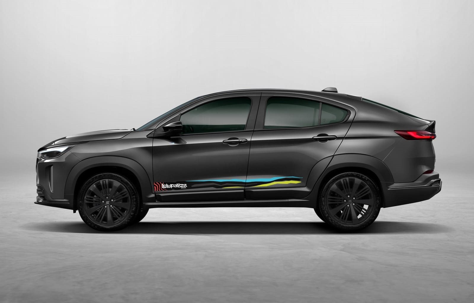 2025 - FIAT FASTBACK HYBRID LOLLAPALOOZA, foto 4