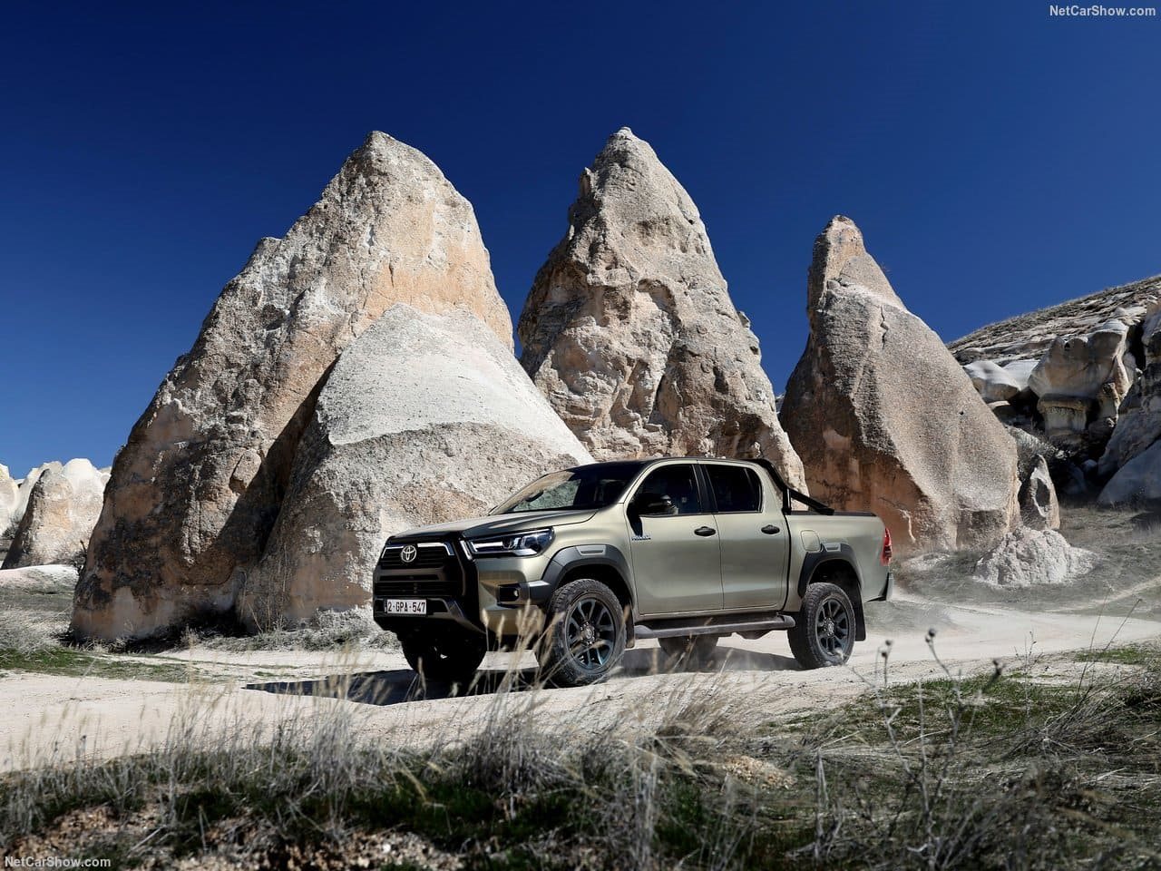 TOYOTA HILUX HYBRID 48V, foto 4
