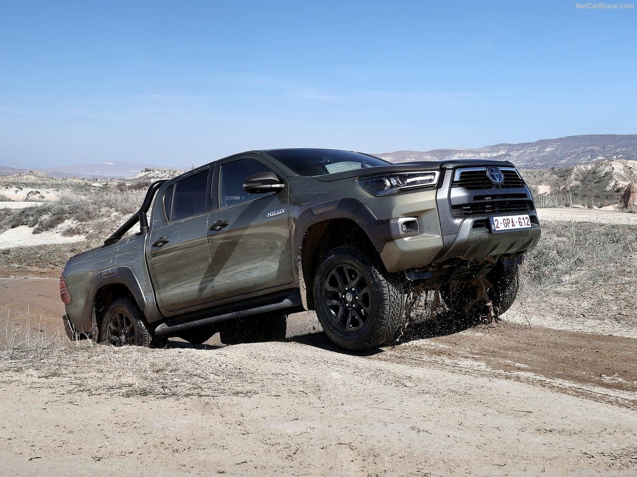 TOYOTA HILUX HYBRID 48V, foto 13