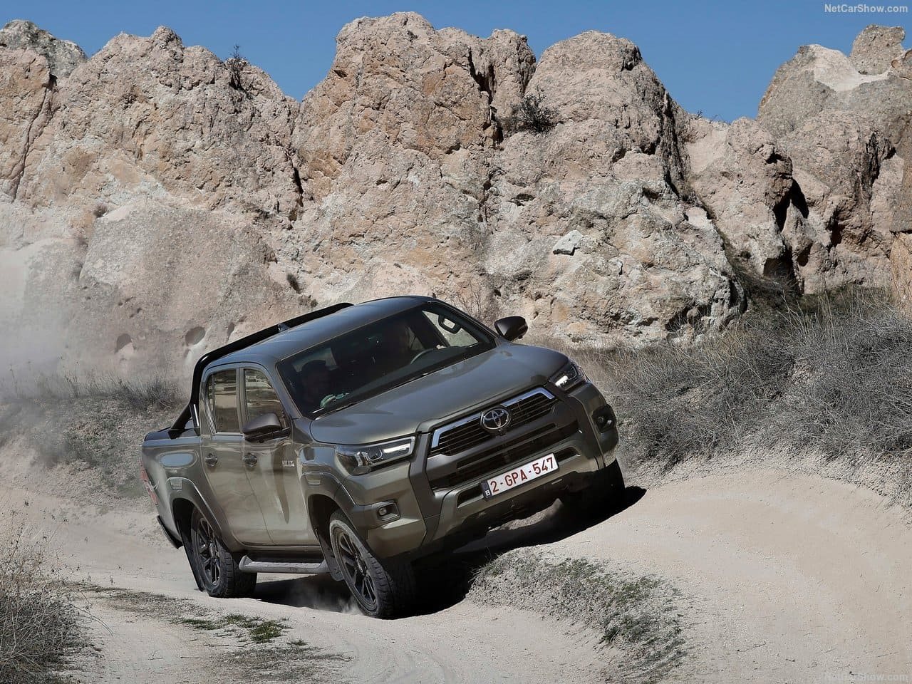 TOYOTA HILUX HYBRID 48V, foto 16