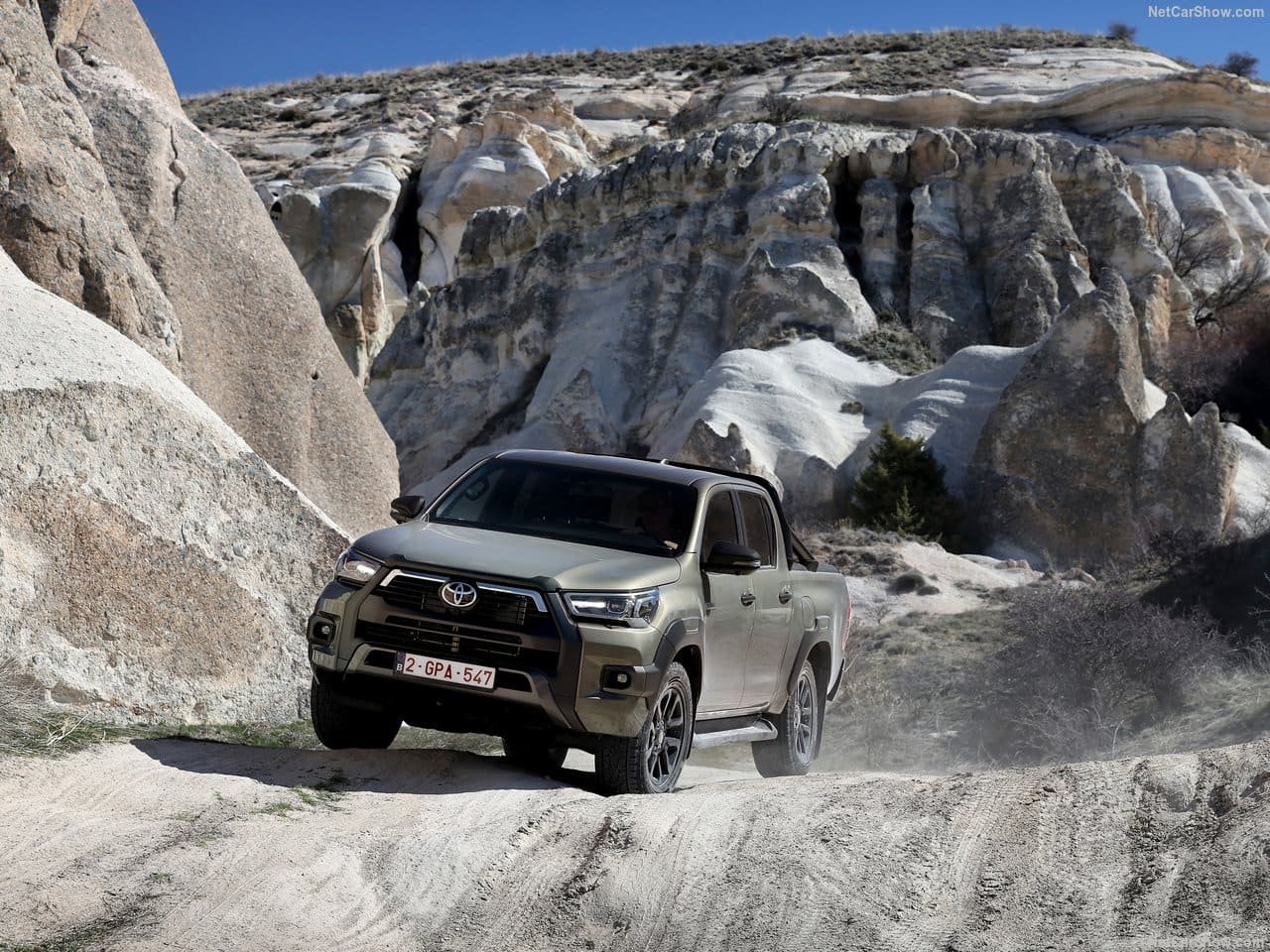 TOYOTA HILUX HYBRID 48V, foto 23