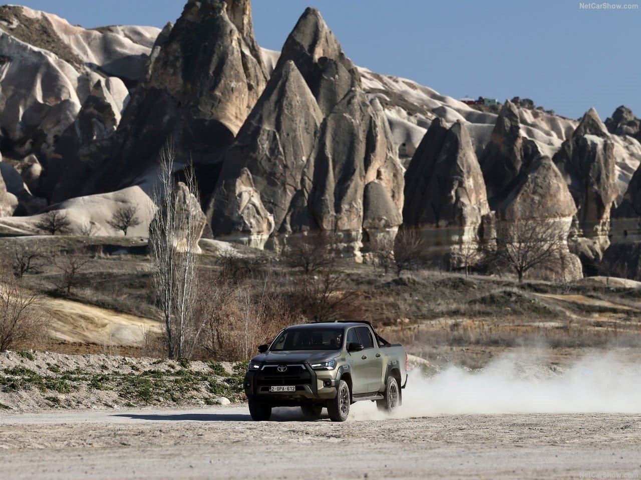TOYOTA HILUX HYBRID 48V, foto 27