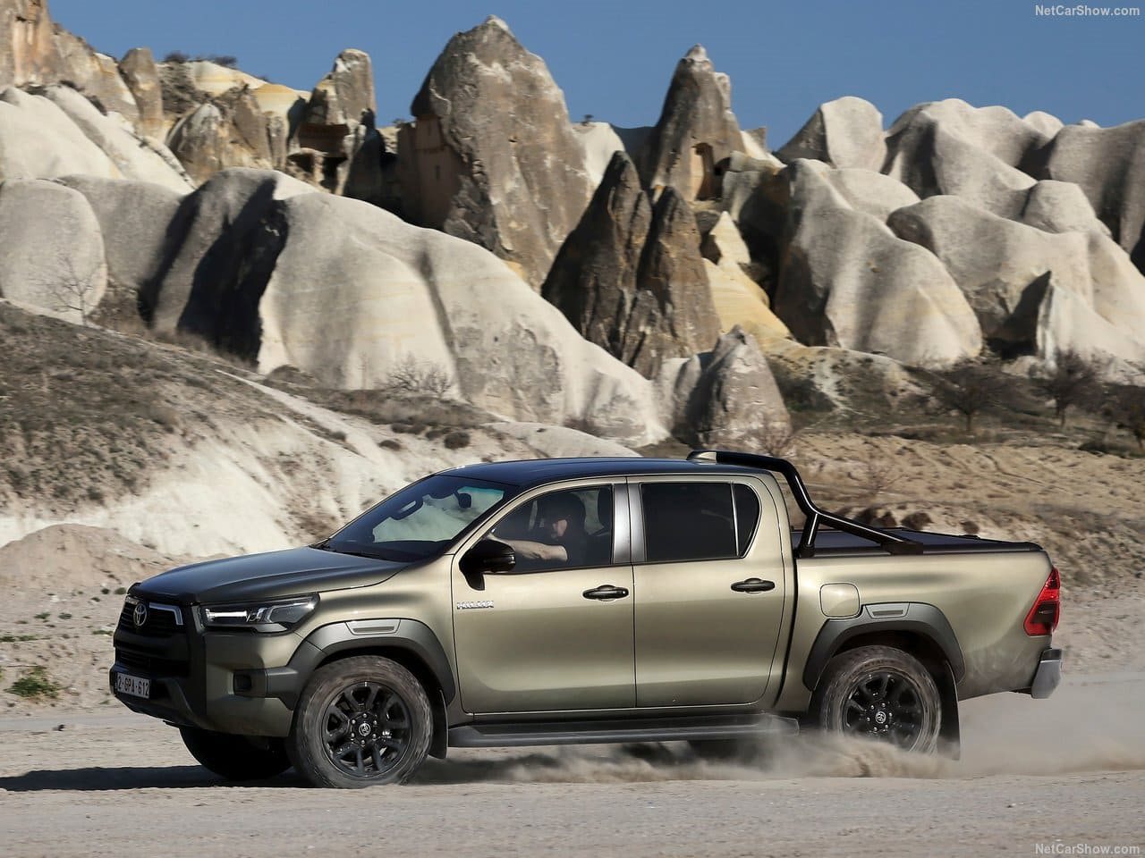 TOYOTA HILUX HYBRID 48V, foto 29