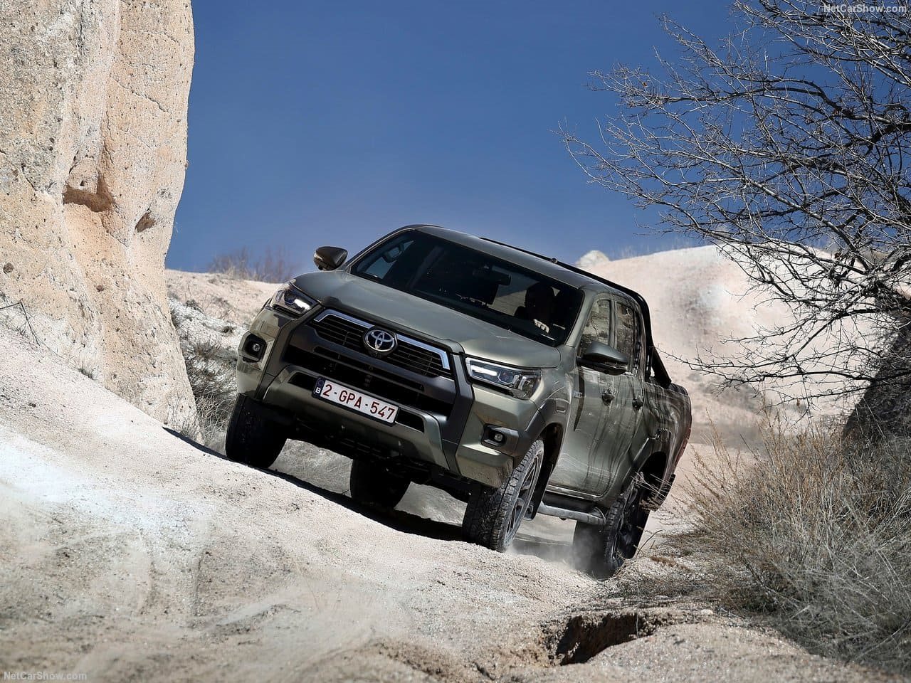 TOYOTA HILUX HYBRID 48V, foto 31