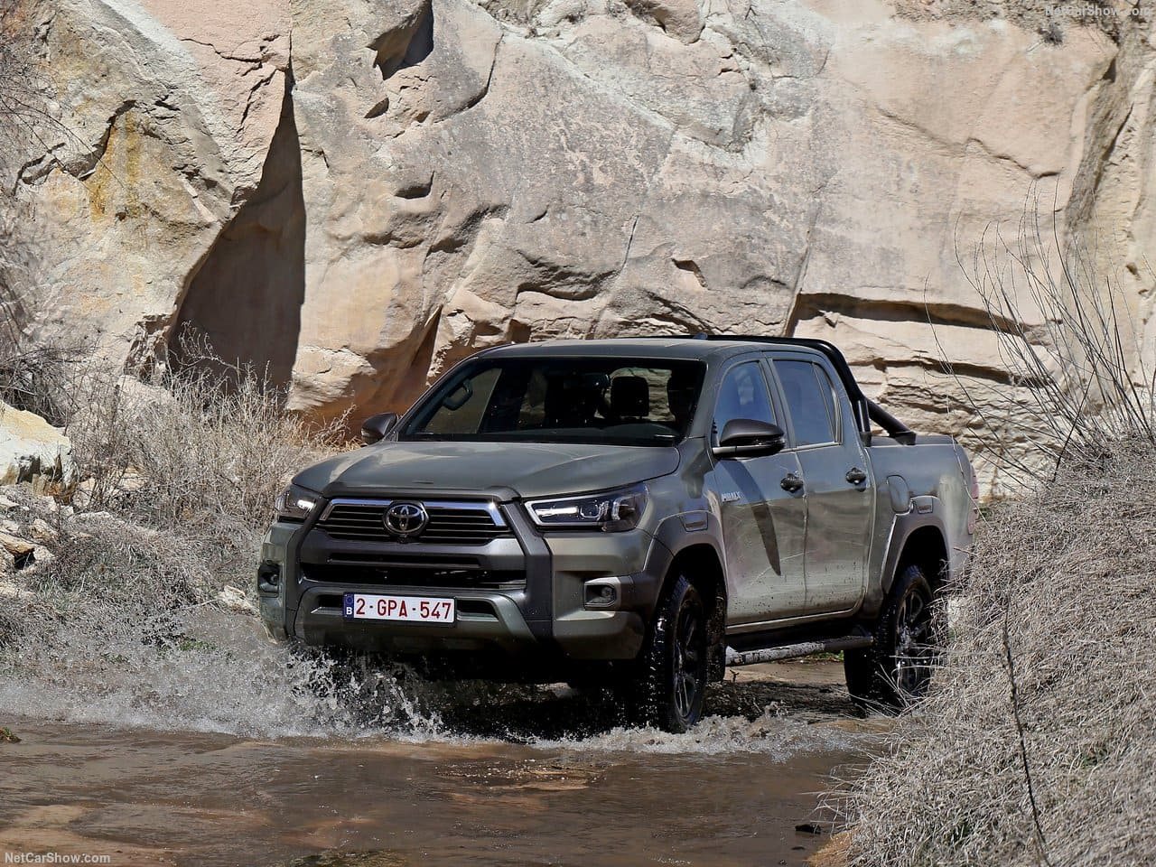 TOYOTA HILUX HYBRID 48V, foto 35