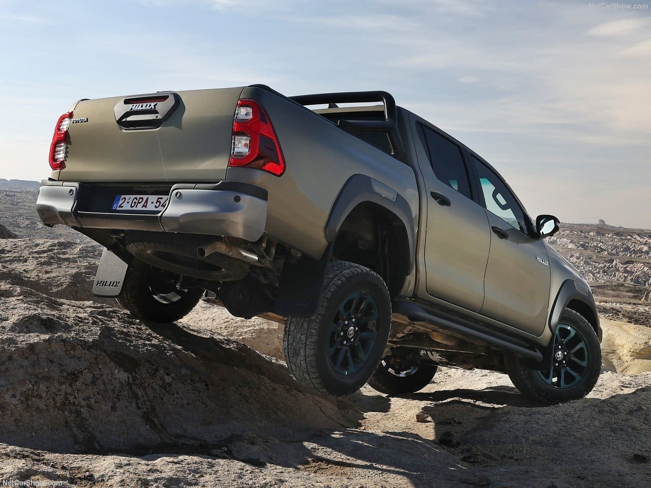 TOYOTA HILUX HYBRID 48V, foto 39