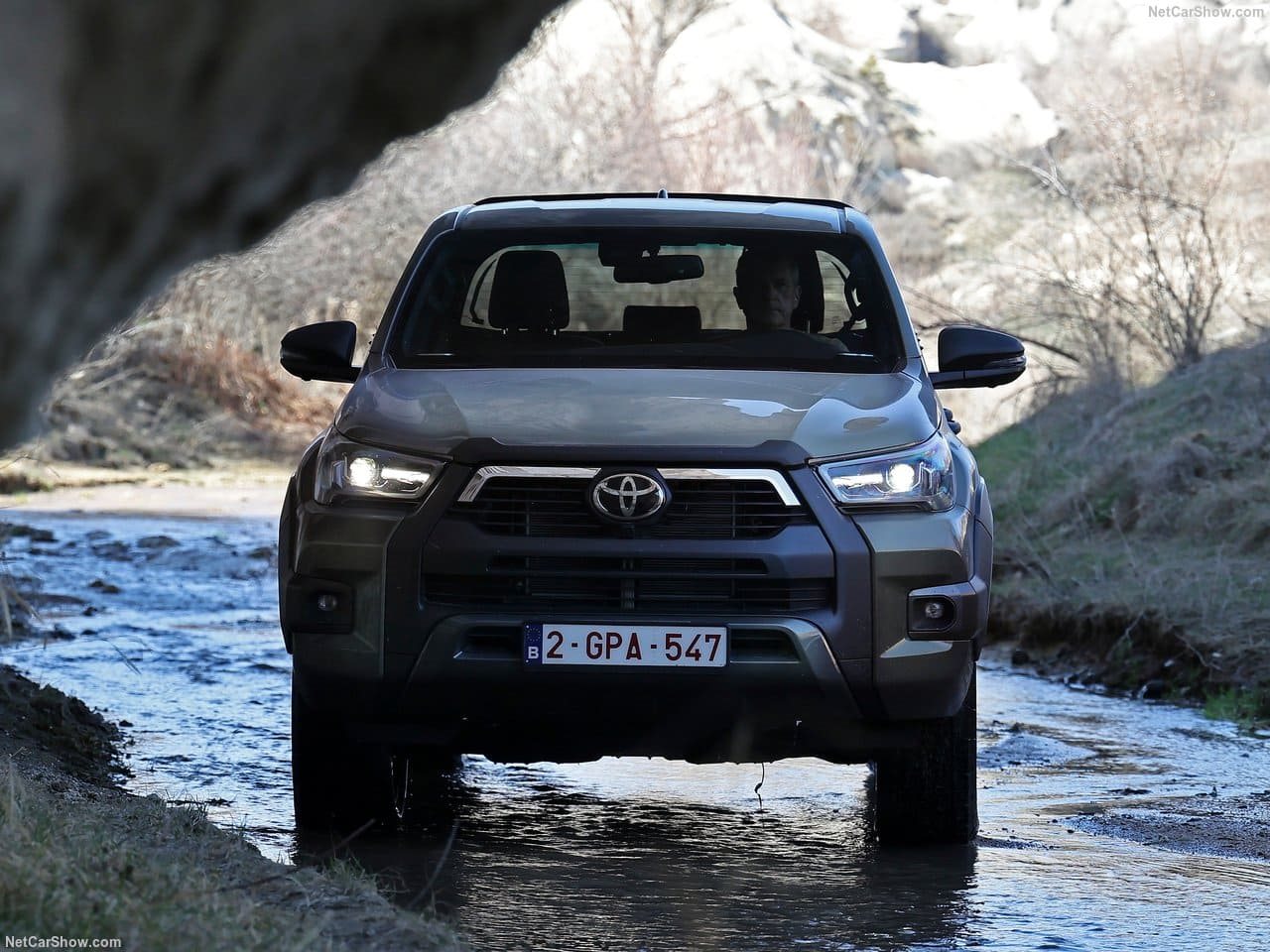 TOYOTA HILUX HYBRID 48V, foto 47