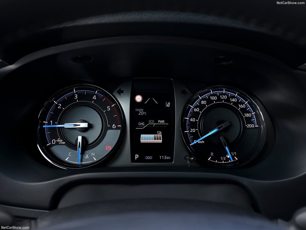 TOYOTA HILUX HYBRID 48V, foto 65