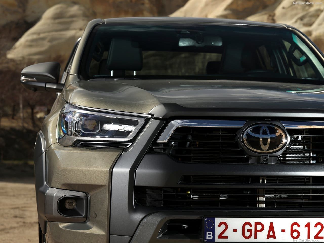 TOYOTA HILUX HYBRID 48V, foto 73