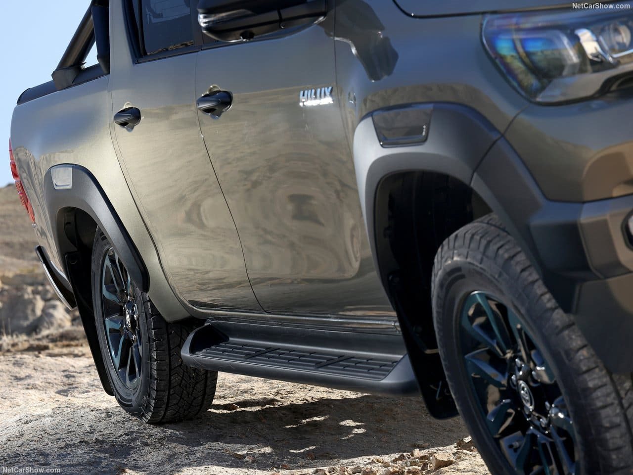 TOYOTA HILUX HYBRID 48V, foto 79