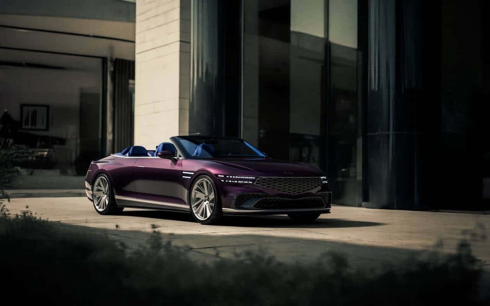 2025 - GENESIS X GRAN CONVERTIBLE & X GRAN COUPE CONCEPT, foto 1